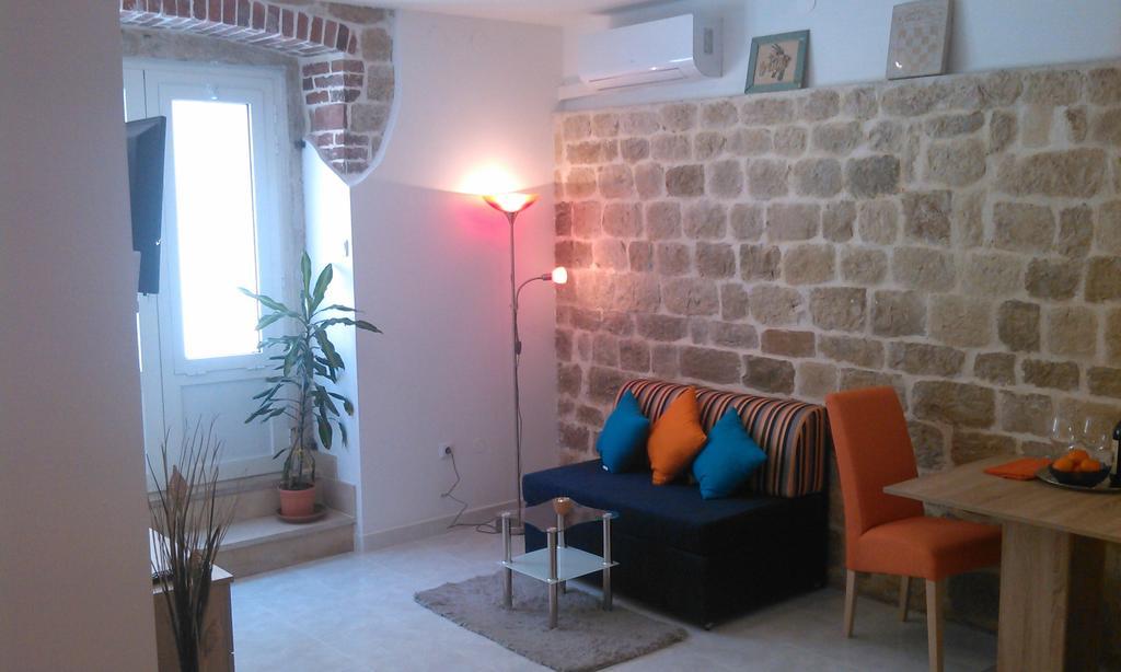 Apartman Drazin Kaštela Exteriör bild