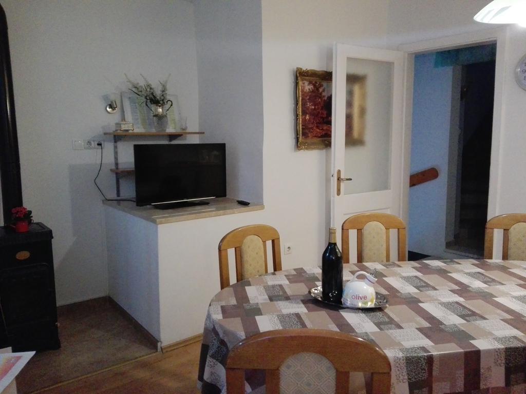 Apartman Drazin Kaštela Exteriör bild