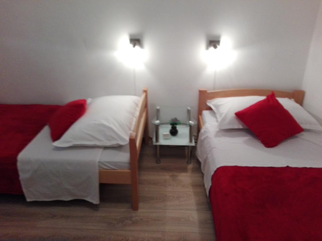 Apartman Drazin Kaštela Exteriör bild