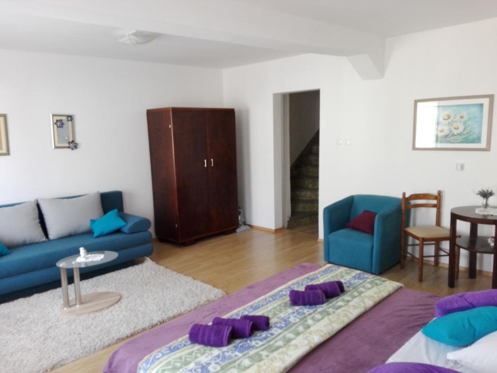 Apartman Drazin Kaštela Exteriör bild