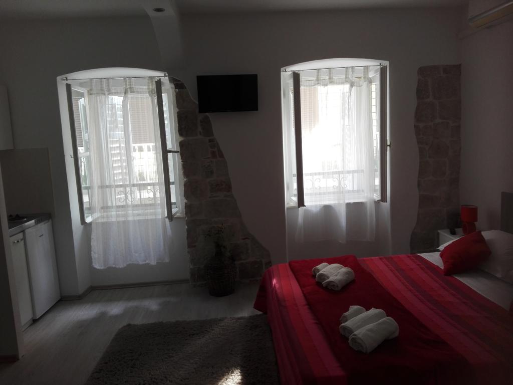 Apartman Drazin Kaštela Exteriör bild